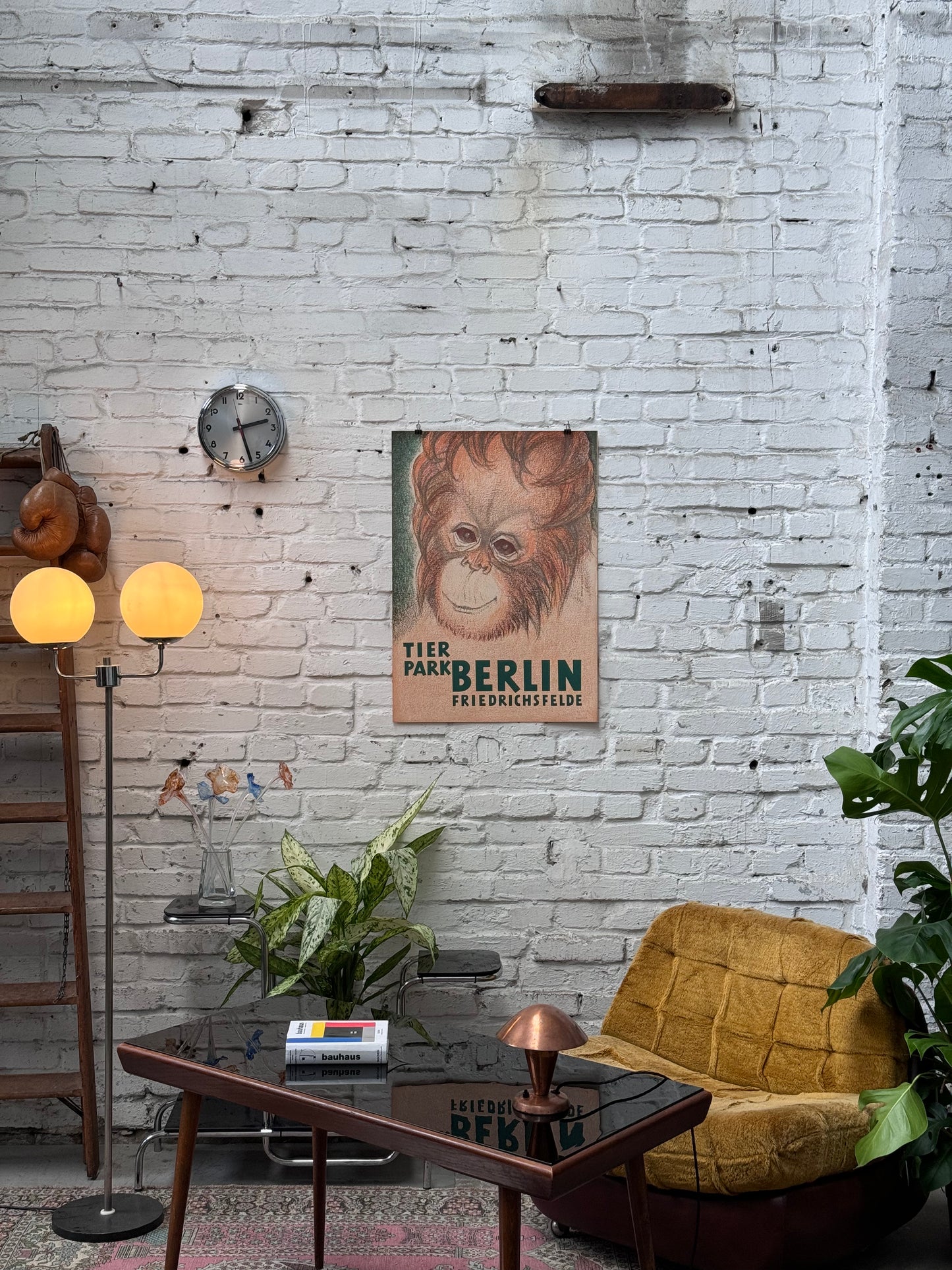 Tierparkposter Orang Utan Baby | 1967